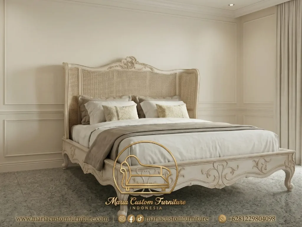 White Luxury Bed Rattan Furniture Jepara