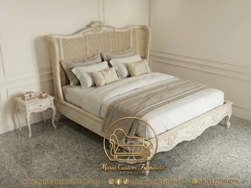 White Luxury Bed Rattan Original Jepara